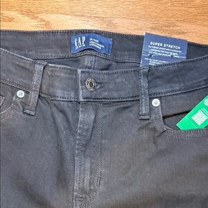 GAP Woman’s Black Slim Jeans